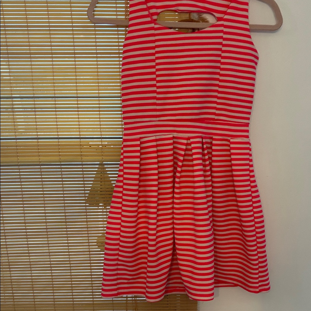 Girls XL Bright Pink and White Striped Sleeveless Skater Dress Open Back Zip